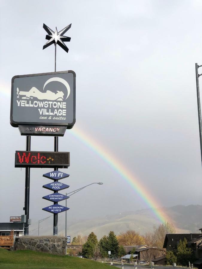 Yellowstone Village Inn And Suites Gardiner Εξωτερικό φωτογραφία